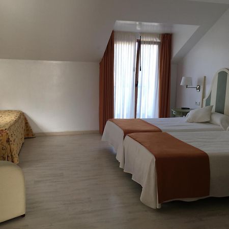 Hotel Valle De Cabezon Cabezón de la Sal Pokój zdjęcie